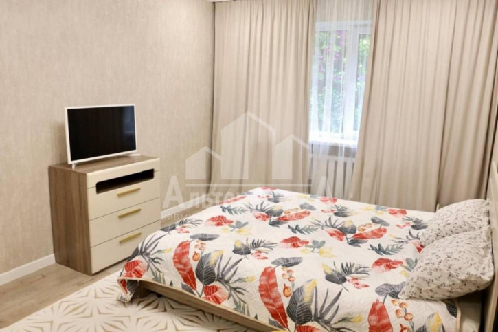 1-комн квартира Цандера проезд