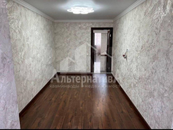 2-комн квартира Украинская ул.