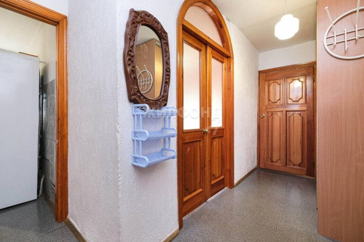 2-комн квартира Котовского, 10