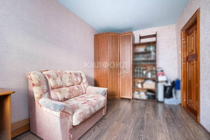 2-комн квартира Котовского, 10