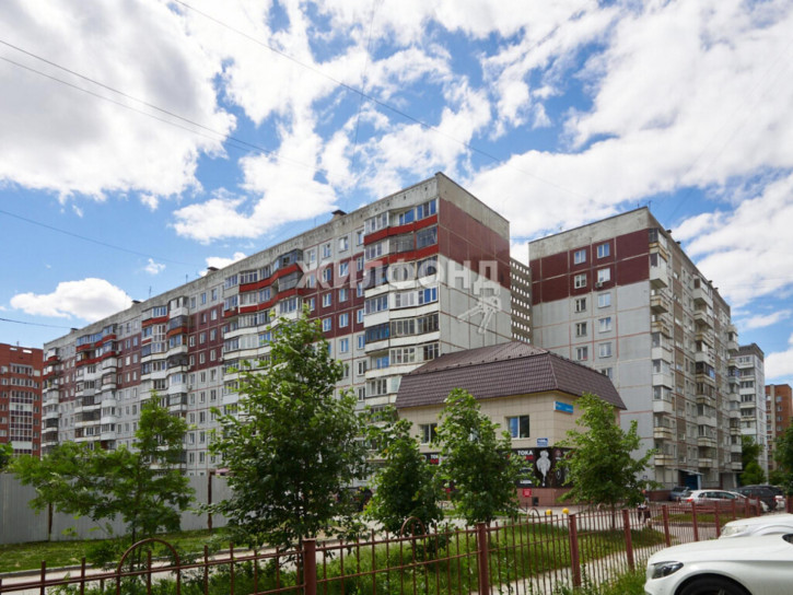 2-комн квартира Жуковского, 106