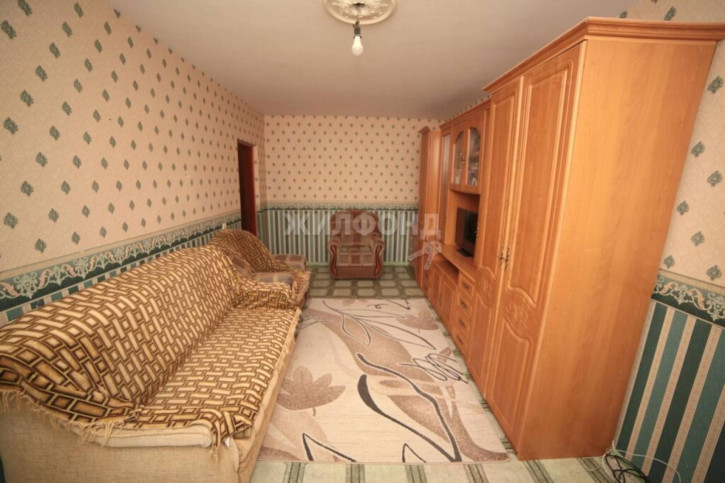 2-комн квартира Троллейная, 20