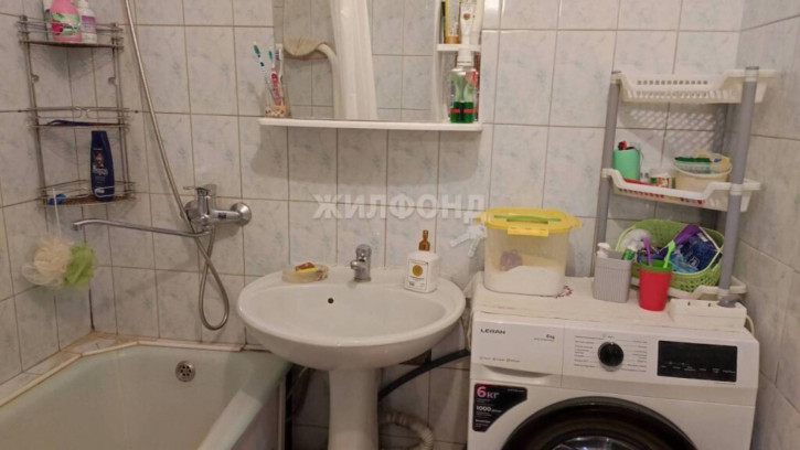 4-комн квартира Чкалова, 74