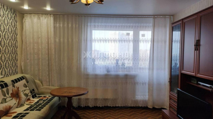 4-комн квартира Чкалова, 74