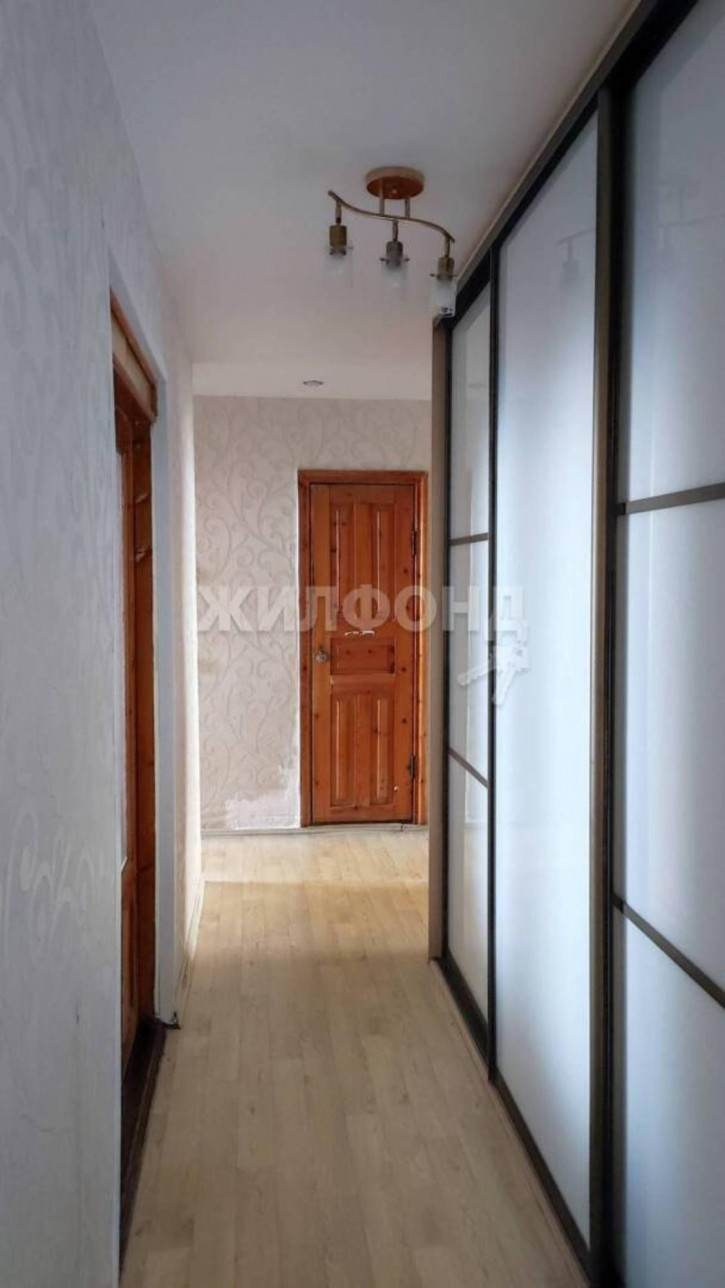 4-комн квартира Чкалова, 74