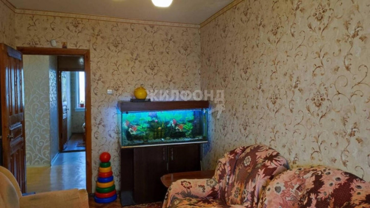 4-комн квартира Чкалова, 74