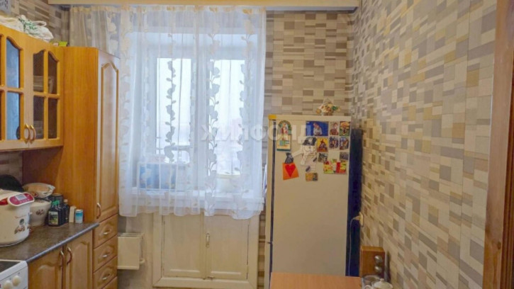 4-комн квартира Чкалова, 74