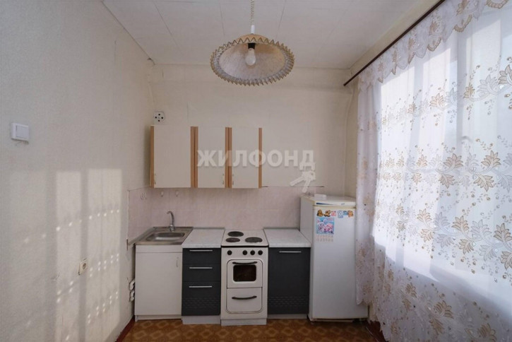 1-комн квартира Халтурина, 43