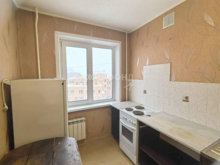 1-комн квартира Дениса Давыдова, 5