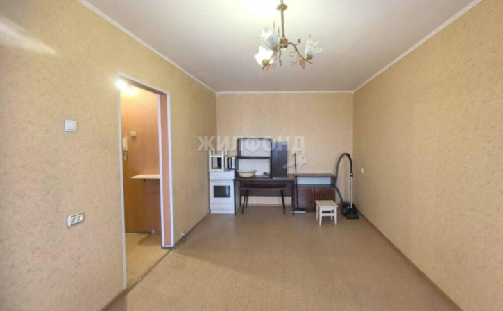 1-комн квартира Дениса Давыдова, 5