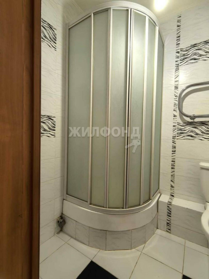 1-комн квартира Дениса Давыдова, 5