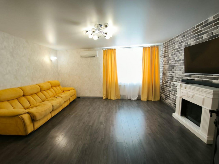 3-комн квартира Георгия Димитрова улица, 108