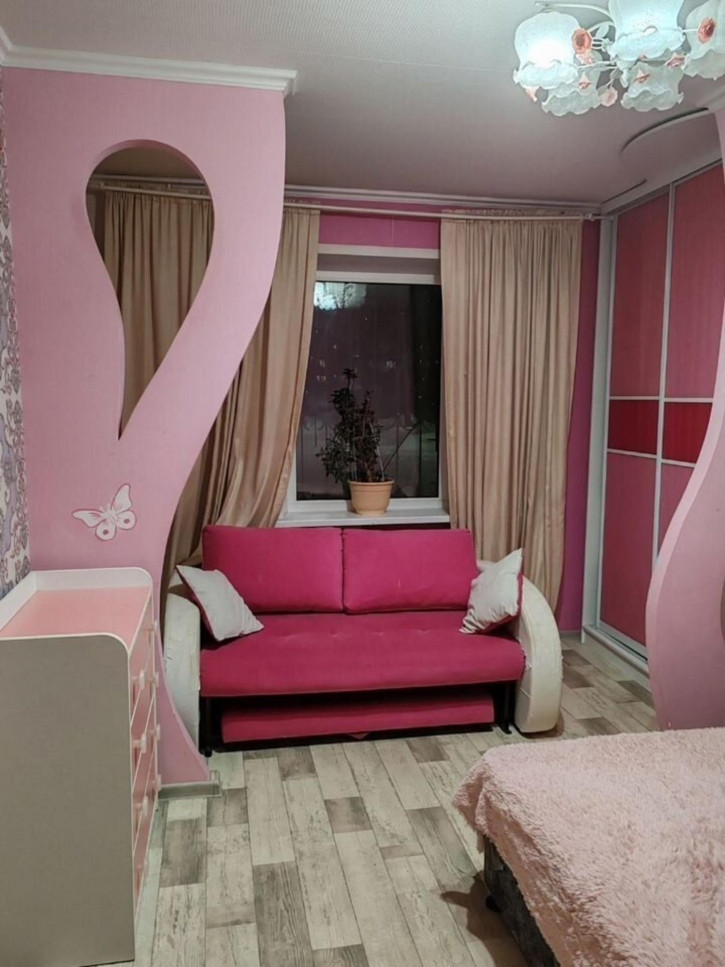 2-комн квартира Георгия Димитрова улица, 52а