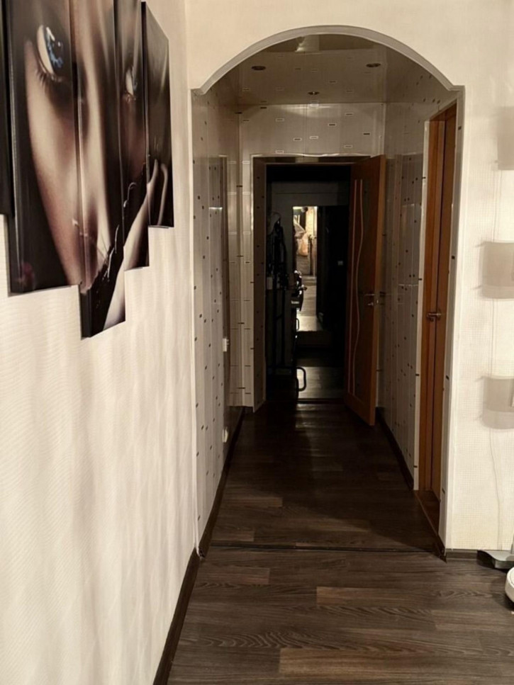 3-комн квартира Свободы улица, 16