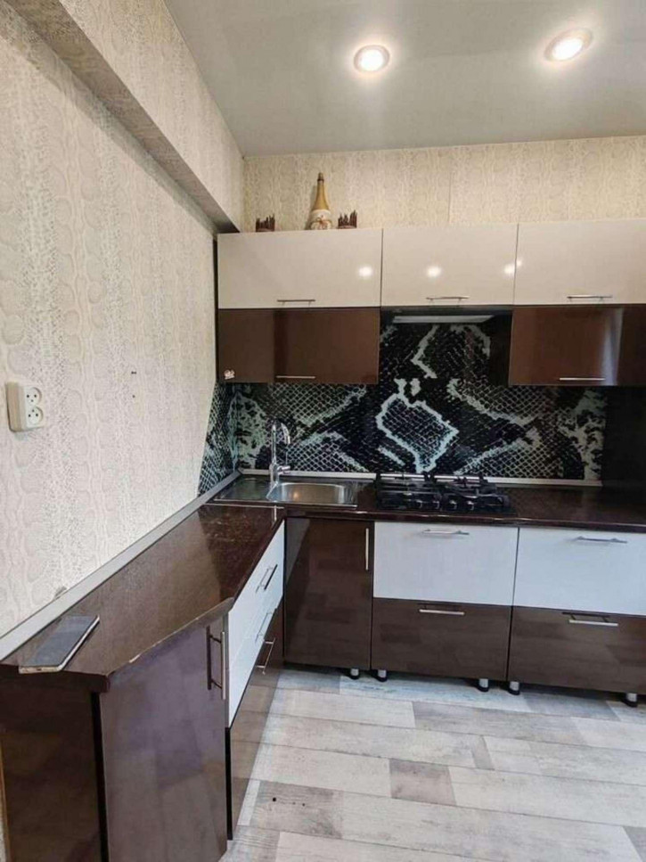 2-комн квартира Георгия Димитрова улица, 52а