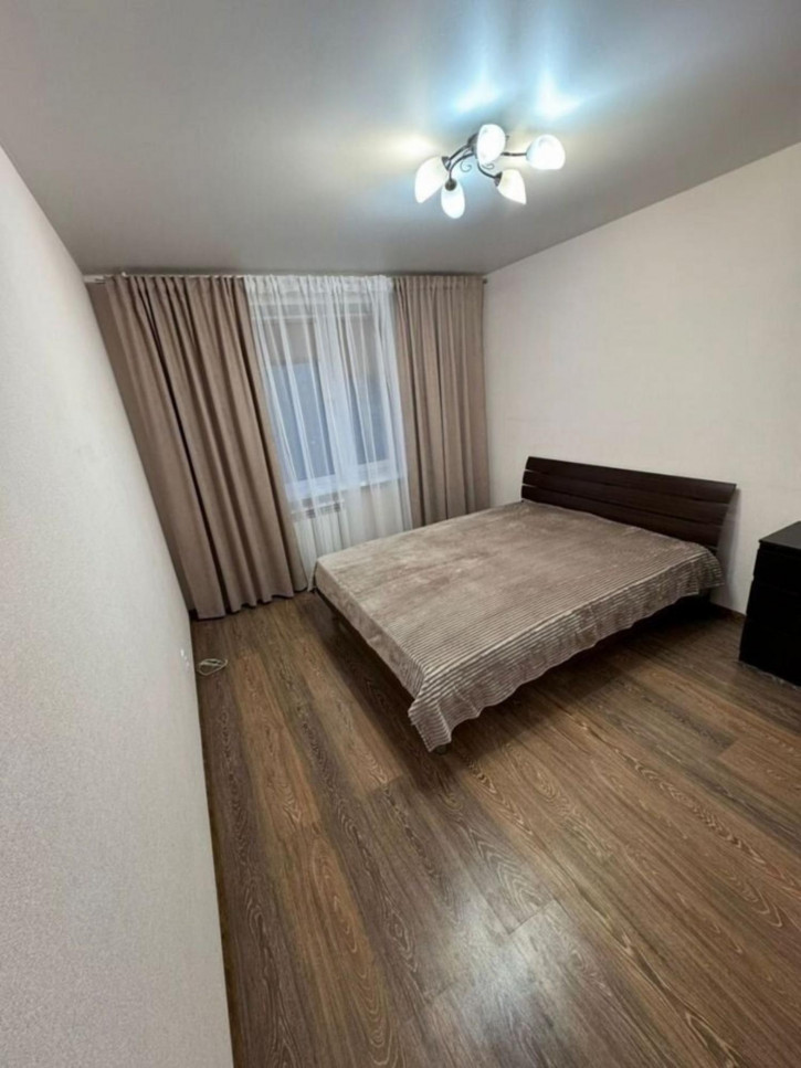 3-комн квартира Ташкентская улица, 154