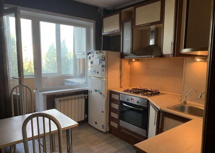 2-комн квартира Придорожная улица, 9