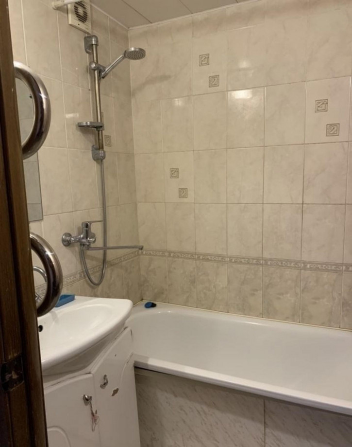 2-комн квартира Придорожная улица, 9