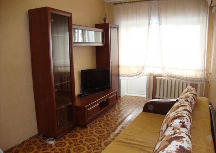 2-комн квартира Куйбышева улица, 2