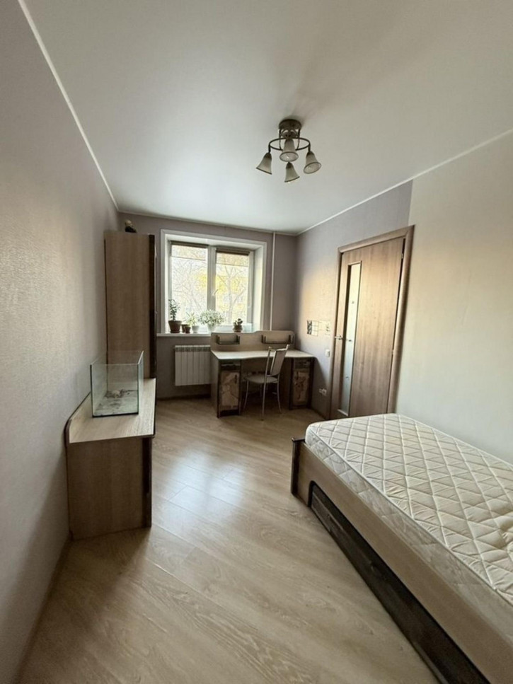 2-комн квартира Аэродромная улица, 83