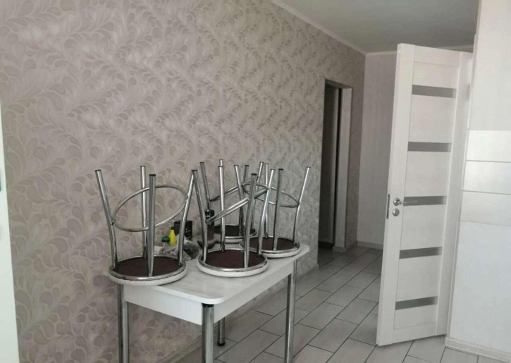 2-комн квартира Молодежная улица, 13