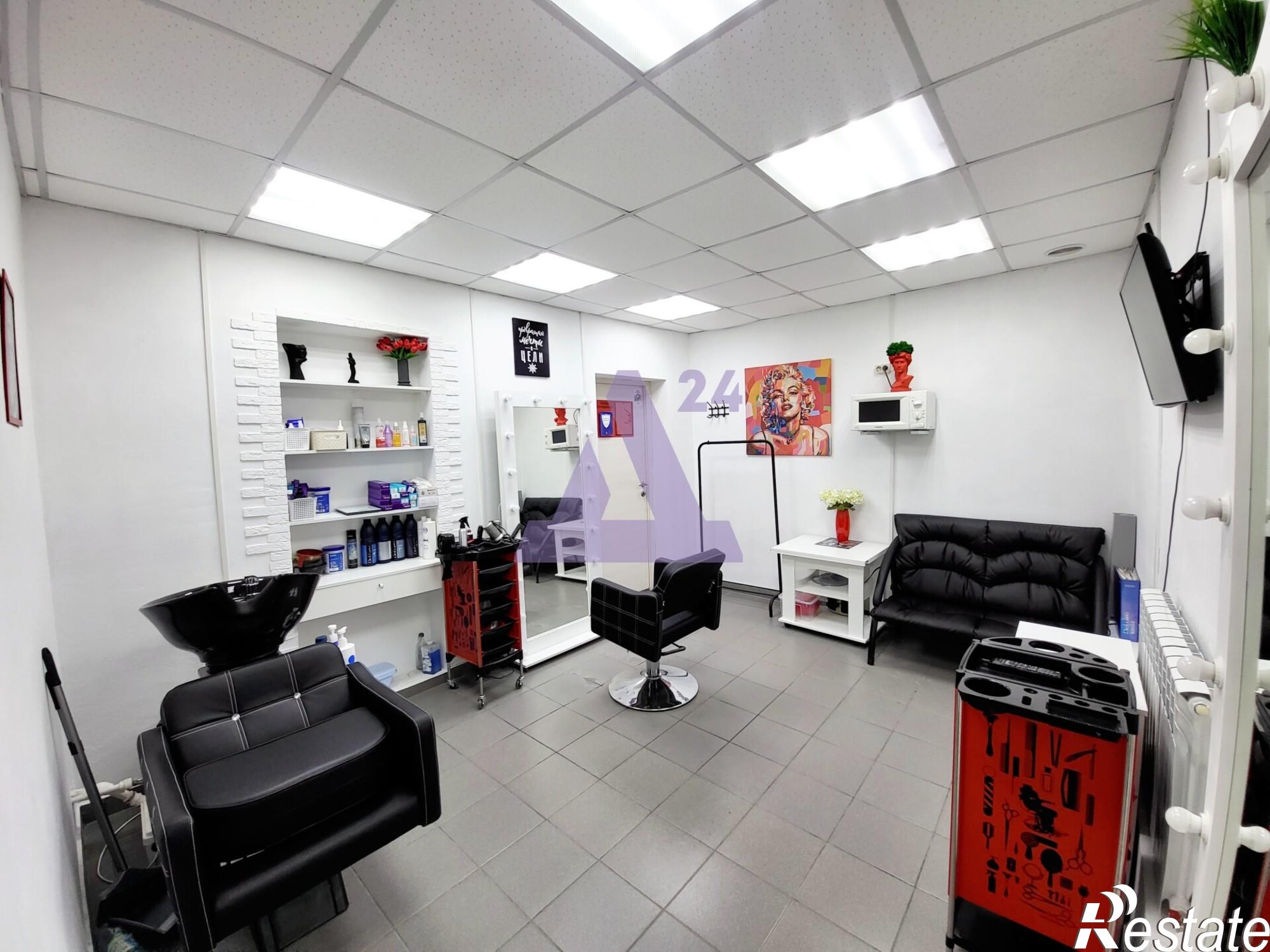 Купить офис, помещение под офис за 4 500 000 рублей на улица Молодежная, дом 68