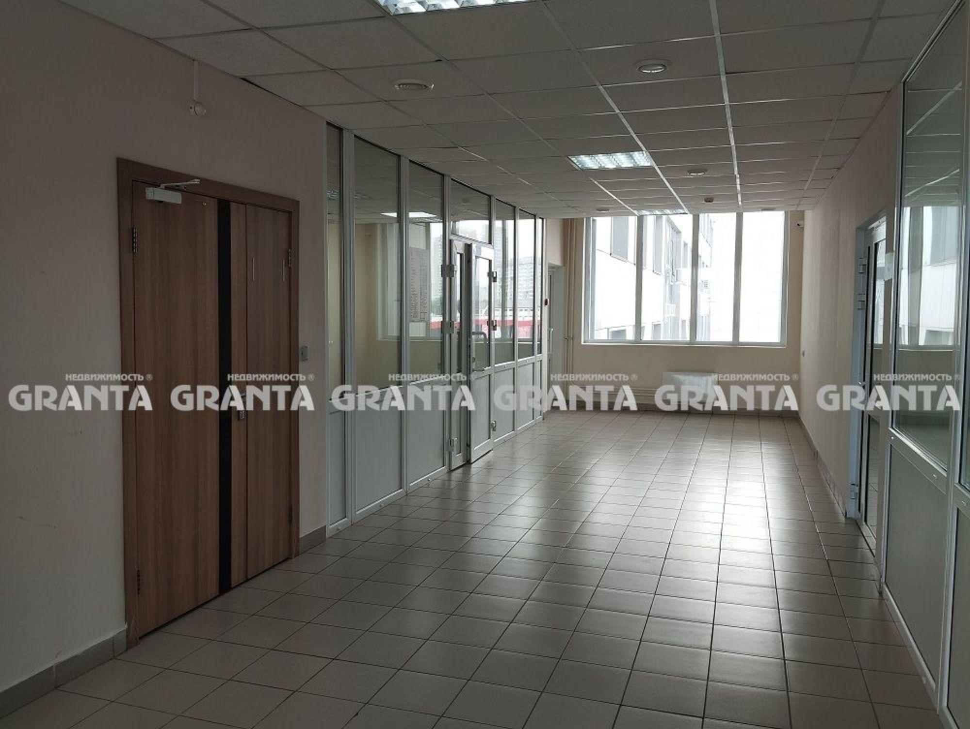 Сдать офис, помещение под офис за 360 800 рублей на ул Батурина, 38а