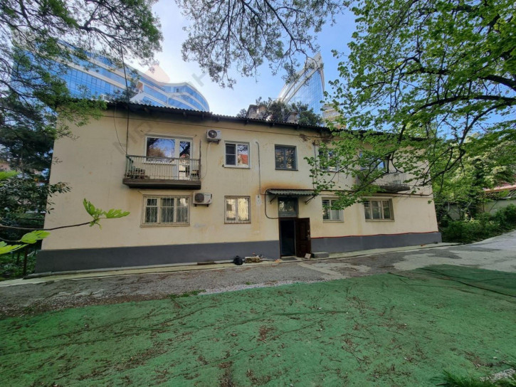 4-комн квартира Крымская ул, 4