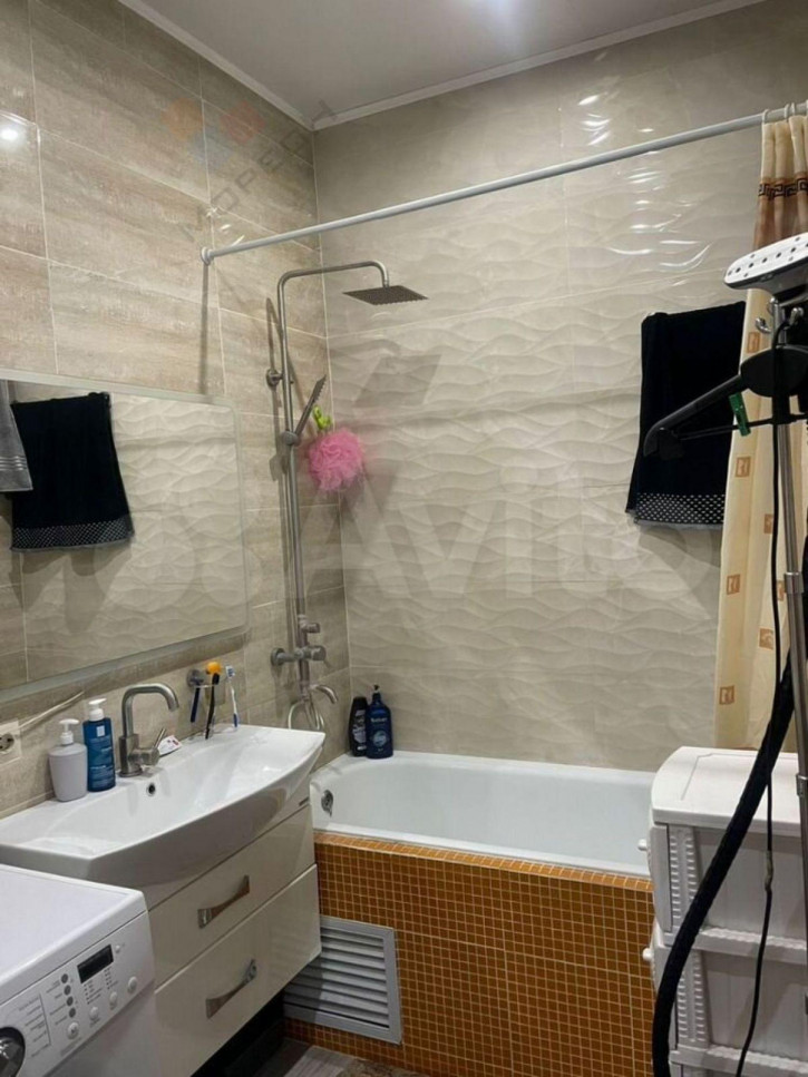 Коттедж/дом Георгия Гужина ул, 29/1 Коттедж/дом Георгия Гужина ул, 29/1
