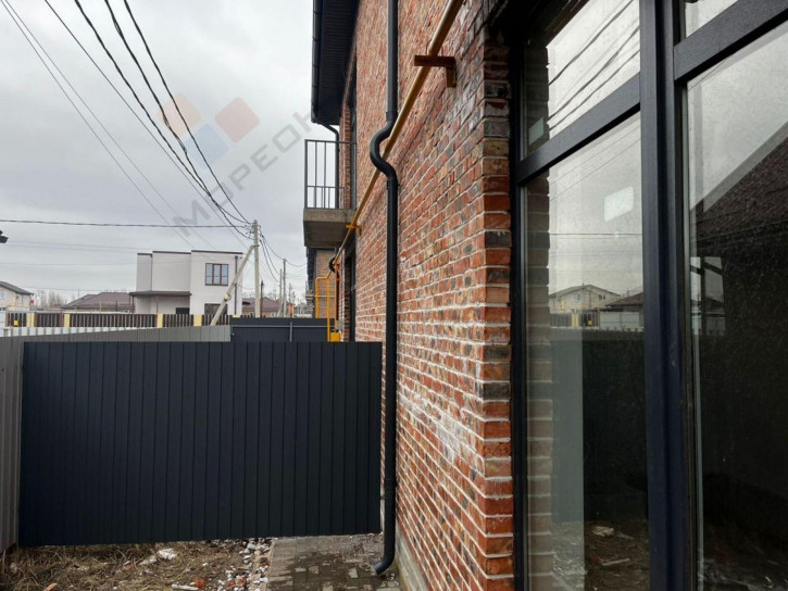 Коттедж/дом Азовская ул, 9