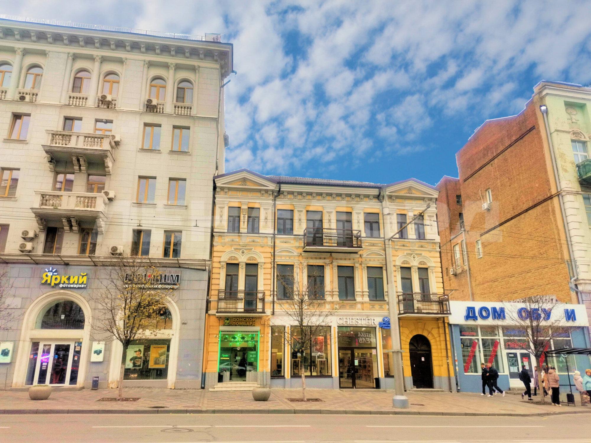 Купить помещение свободного назначения за 56 000 000 рублей на Большая Садовая улица