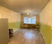 комната 18.2 кв м ул. 51-й Гвардейской Дивизии,  д.35