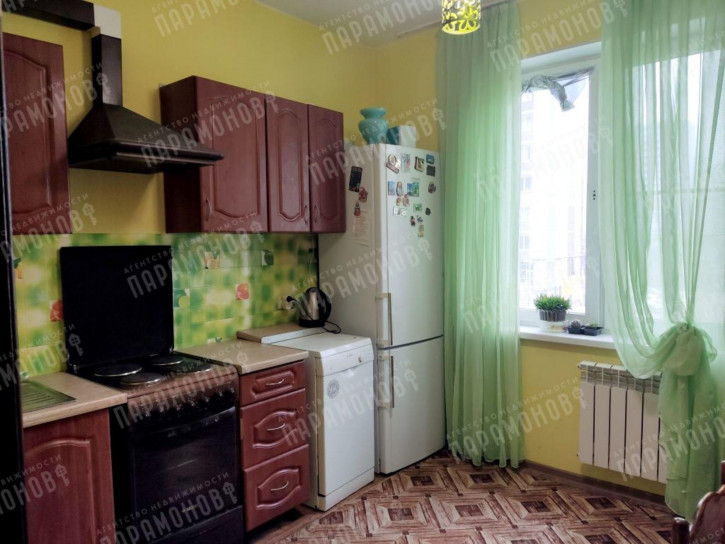 2-комн квартира Левитана ул, 54