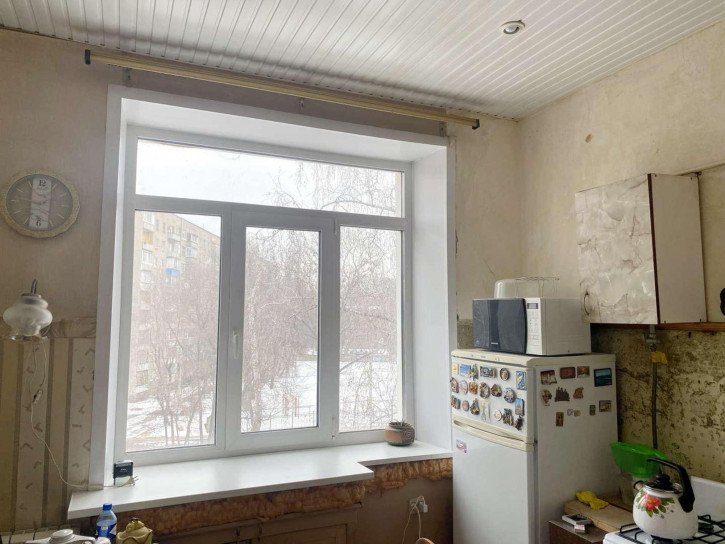 2-комн квартира Летчика Колесниченко улица, 53