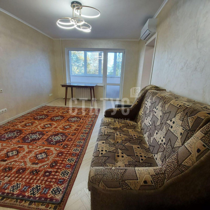 4-комн квартира Кривошты ул, 15