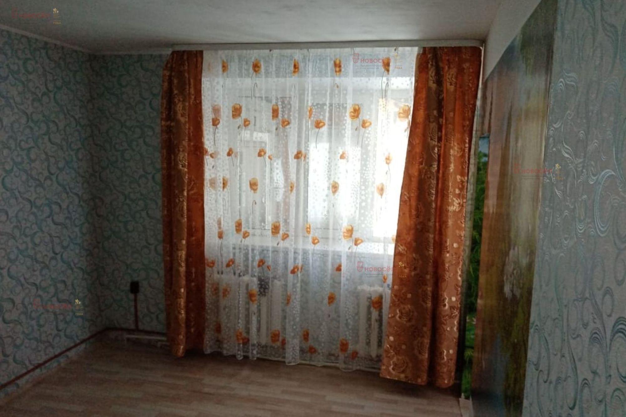 Купить дачу, дом, коттедж за 2 800 000 рублей на Олега Кошевого 14