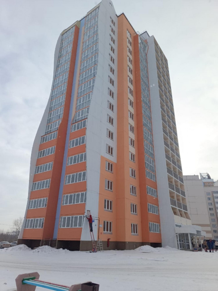 2-комн квартира в новом доме ул Леонида Маслова
