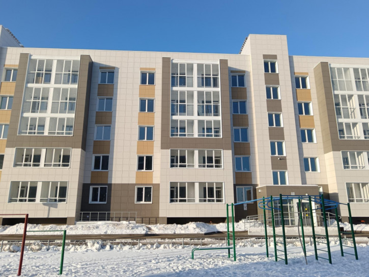 2-комн квартира в новом доме ул Завертяева, 18/11