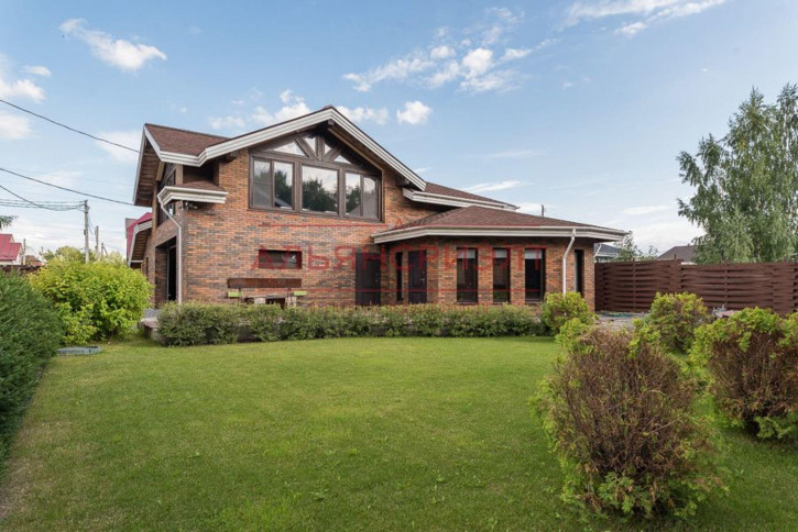 Коттедж/дом РЕНТГЕНОВСКАЯ