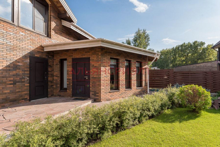 Коттедж/дом РЕНТГЕНОВСКАЯ