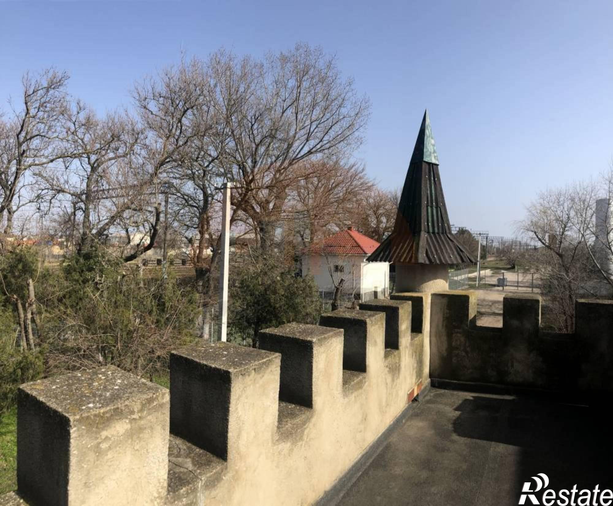 Купить торговое помещение за 11 500 000 рублей на Вокзальная ул., 1