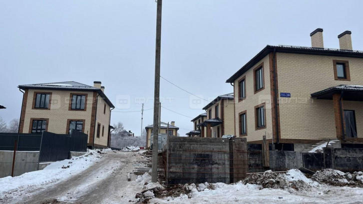 Коттедж/дом ул. Бирюсовая (Константиновка)