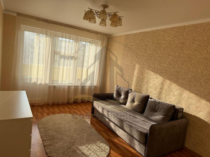 2-комн квартира Степной мкр, 8