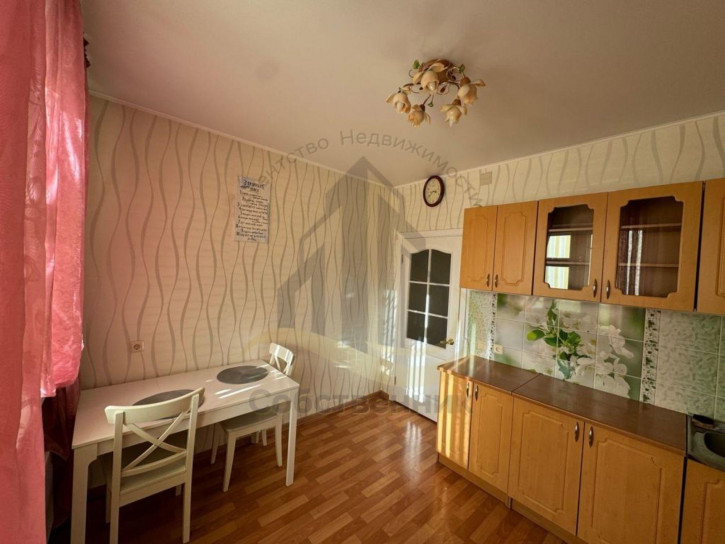 2-комн квартира Степной мкр, 8