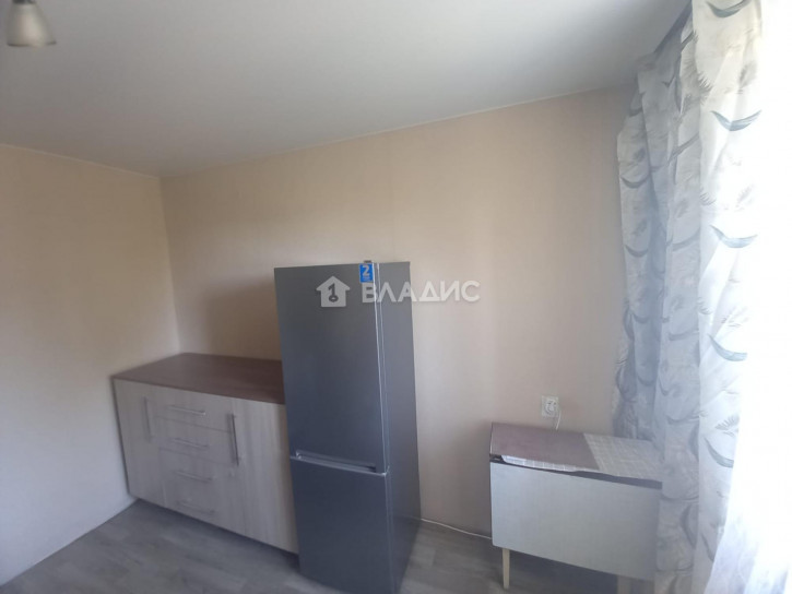 Комната улица Лакина