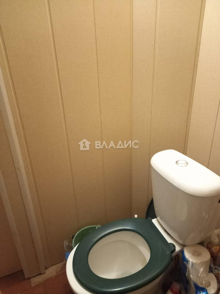 Комната улица Лакина