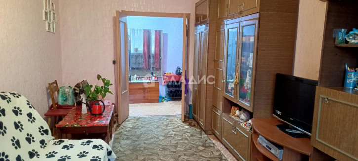 3-комн квартира улица Нижняя Дуброва