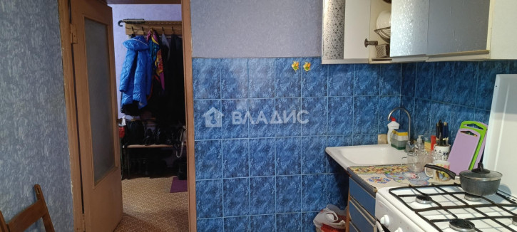 3-комн квартира улица Нижняя Дуброва