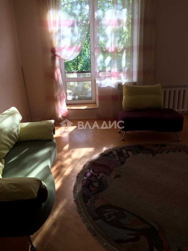 3-комн квартира улица Труда