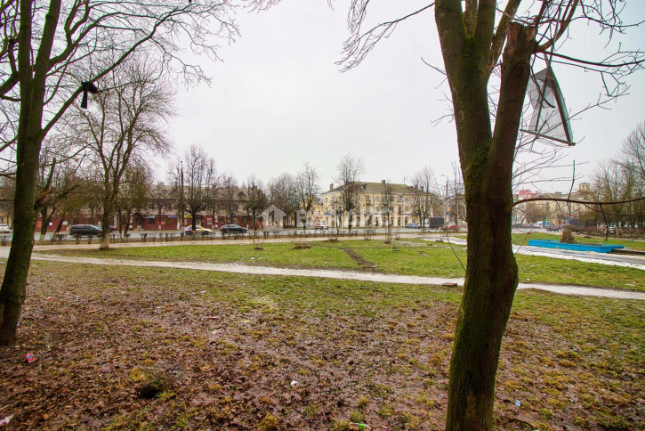 Комната улица Горького